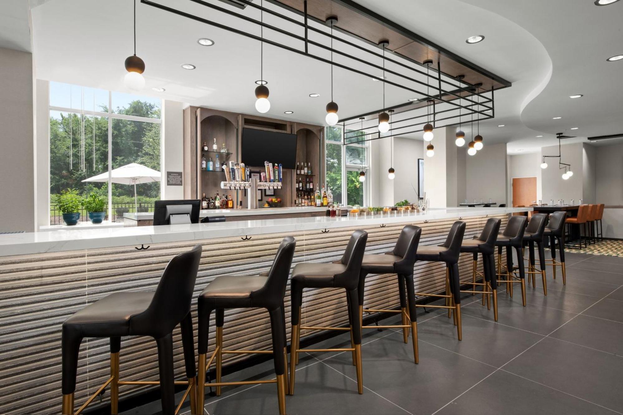 Delta Hotels By Marriott Colonial Heights Ngoại thất bức ảnh