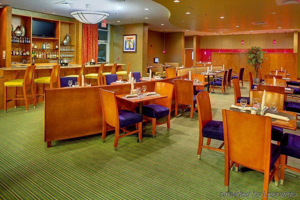 Delta Hotels By Marriott Colonial Heights Nhà hàng bức ảnh